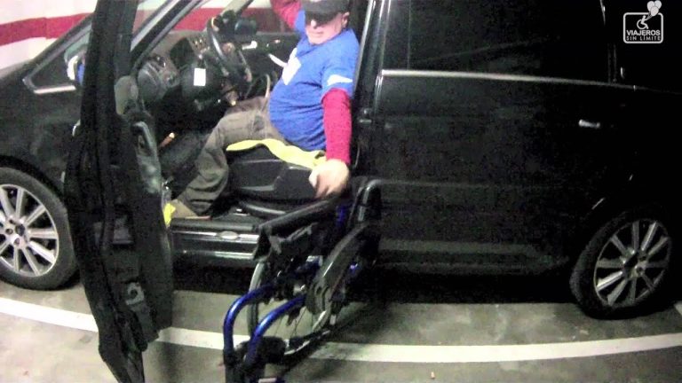 Como subir silla de ruedas al coche