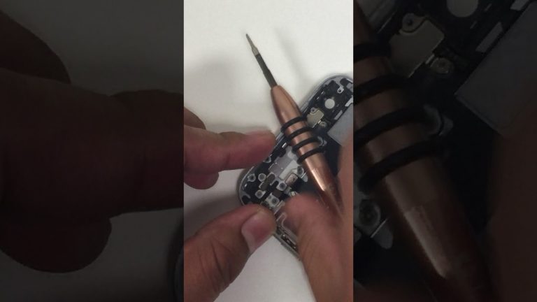Donde esta el microfono del iphone 6