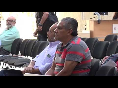 Para hacer el cambio de propietario de un vehiculo